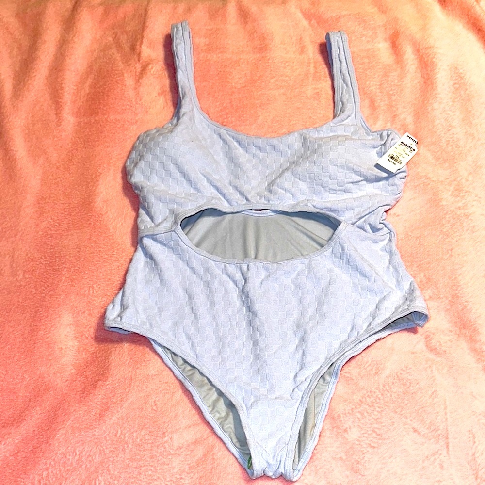 Ninety-Nine Peek a boo Swimsuit SZ JR XXL OR WOMENS 16